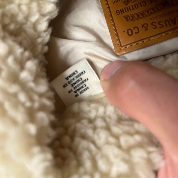 Levi's Premium Jacket Red Tab Cream Womens L Sherpa Fleece Deep Pile Trucker - Picture 8 of 10